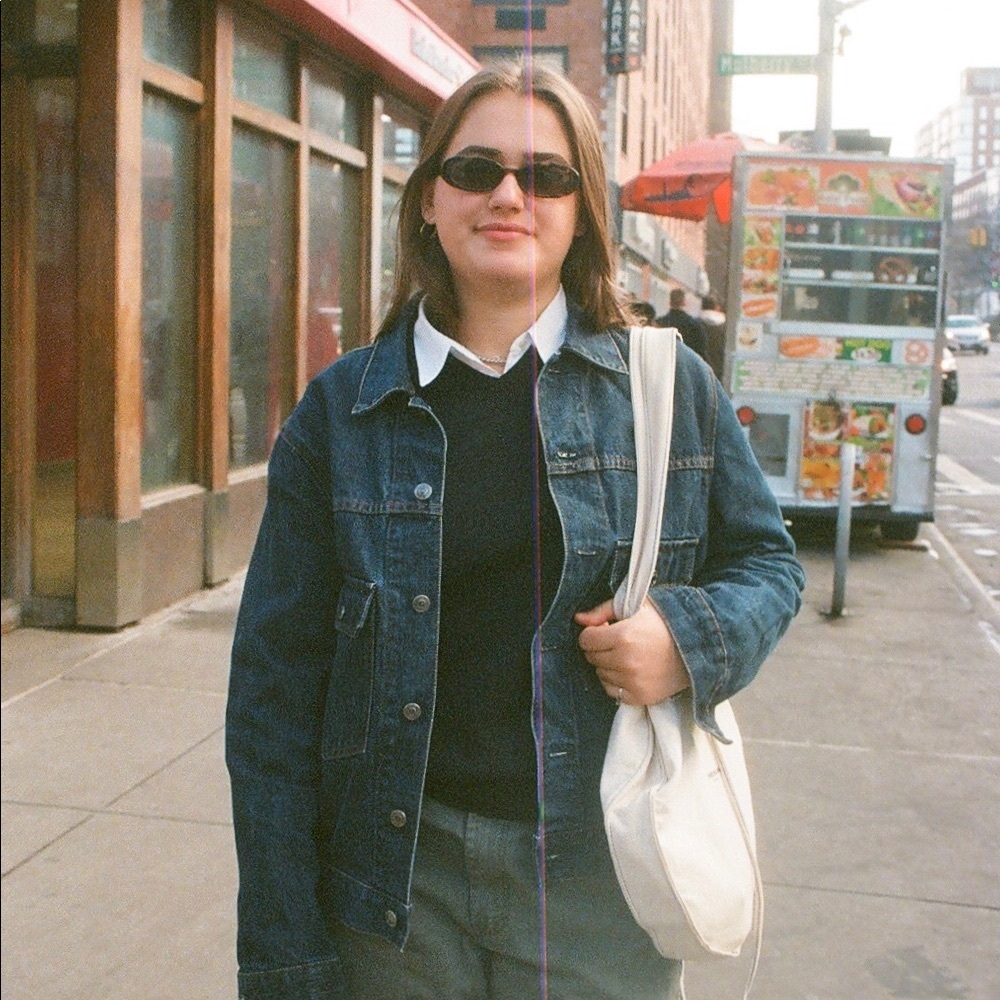 Meet your Posher, Lucy